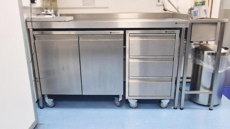 Mobile stainless-steel under-bench cabinets and drawer units on castors